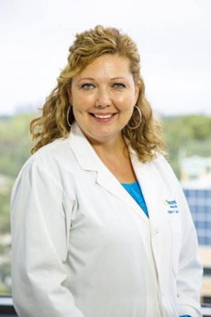 Leasider Angela Leahey named the 2016 Boehringer Ingleheim Oncology Nurse of the Year. Photo by Doug Nichol.