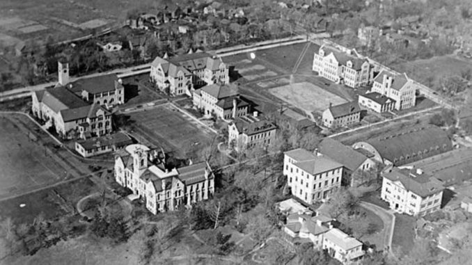 Queen’s University in 1919.