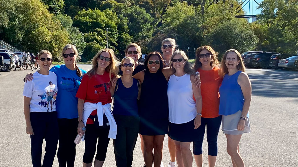 Photo of The moms of the Leaside 99A Flames participated as a team in the Terry Fox Run.