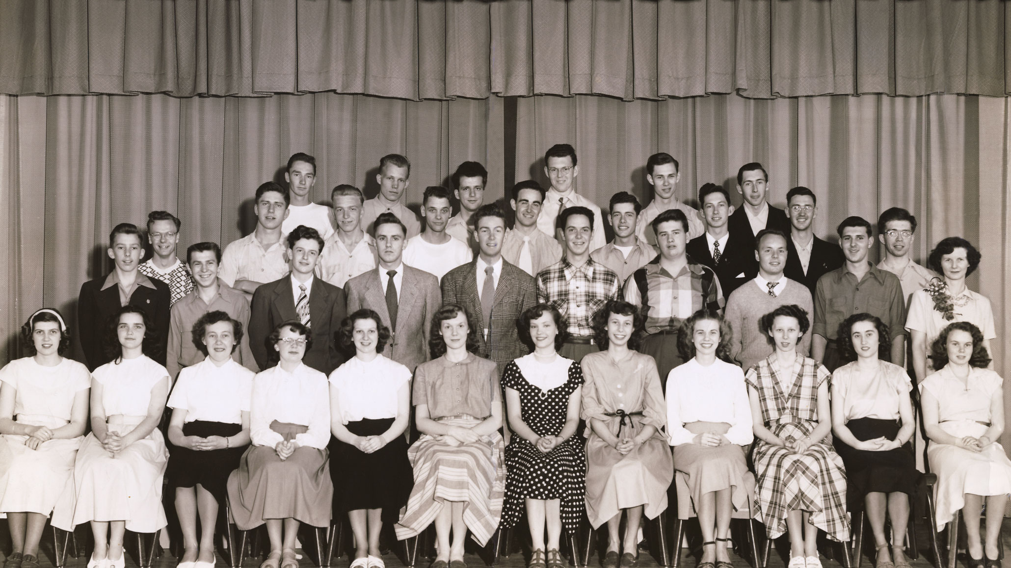 Richard Outram’s graduating class – Leaside HS,1949. Photo courtesy of Susan Parr.