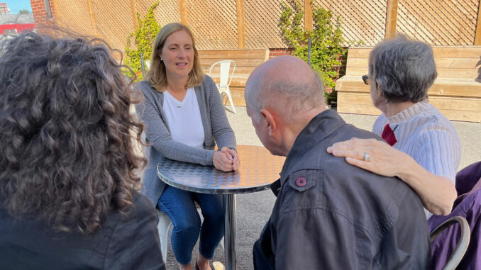 Karen Linker discusses the difficult issues facing many of us. Photo Suzanne Park.